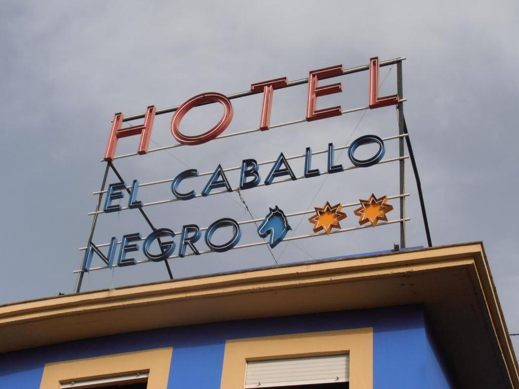 Hotel Caballo Negro Puerto Real Bagian luar foto